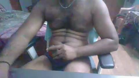 Snapshot of isha147 chatting on February 21, 1:11 pm Horny boy online show from February 21, 1:11 pm