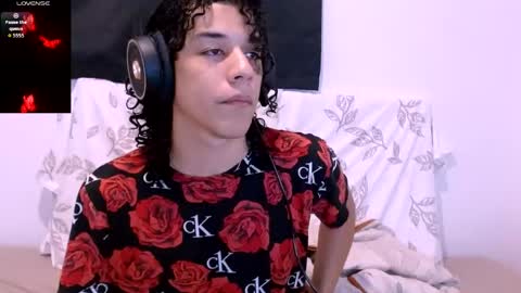 Isidro online show from May 2, 11:40 pm
