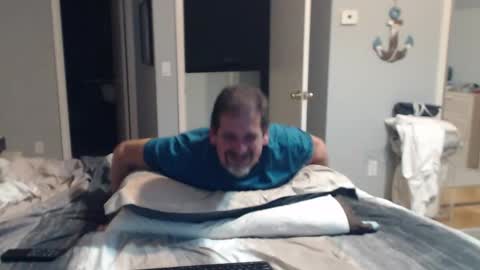 Snapshot of islandguy70 chatting on October 7, 11:09 pm Jim online show from October 7, 11:09 pm