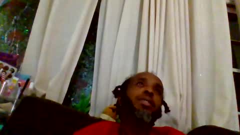 islandmaker online show from March 23, 4:40 am