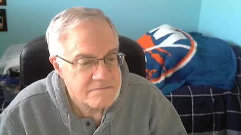 Snapshot of islesman22 chatting on December 13, 6:05 pm islesman22 online show from December 13, 6:05 pm