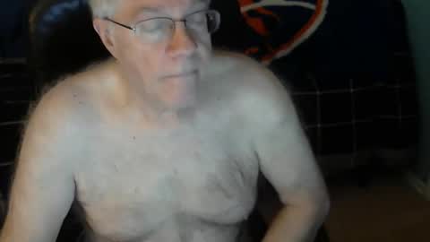 Snapshot of islesman22 chatting on December 7, 10:56 am islesman22 online show from December 7, 10:56 am