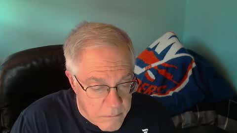 Snapshot of islesman22 chatting on September 11, 10:42 pm islesman22 online show from September 11, 10:42 pm