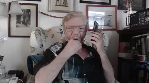 ImYourBitch online show from April 7, 1:16 am