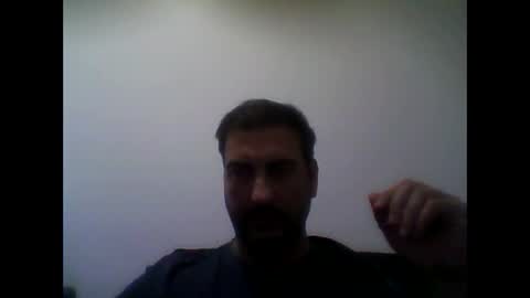 Snapshot of italian_rebel_yell chatting on October 31, 11:02 am italian_rebel_yell online show from October 31, 11:02 am