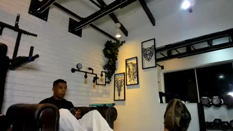 Snapshot of italomoore chatting on September 27, 10:57 am Italo Moore online show from September 27, 10:57 am