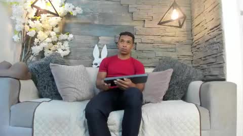 Snapshot of italomoore chatting on October 12, 11:59 am Italo Moore online show from October 12, 11:59 am