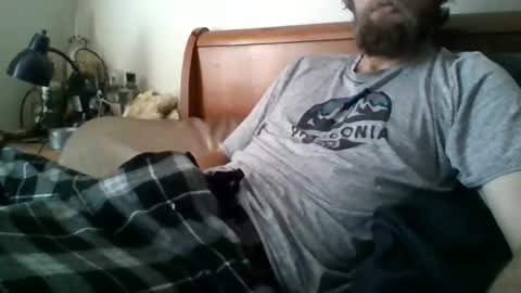itchy_bay online show from December 4, 5:11 pm