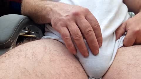 itissnowing online show from December 20, 3:53 pm