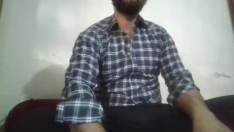 Snapshot of its_me_2323 chatting on January 31, 6:57 am its_me_2323 online show from January 31, 6:57 am
