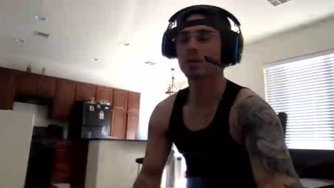 itsgreezi2 online show from February 17, 5:23 pm