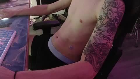 itslamayo online show from March 31, 9:16 pm