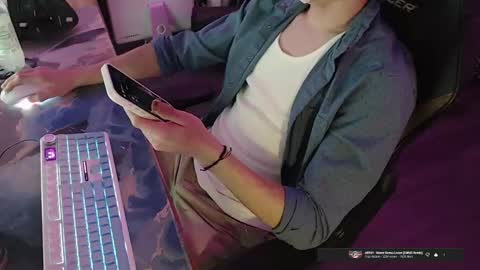 itslamayo online show from April 12, 3:42 am