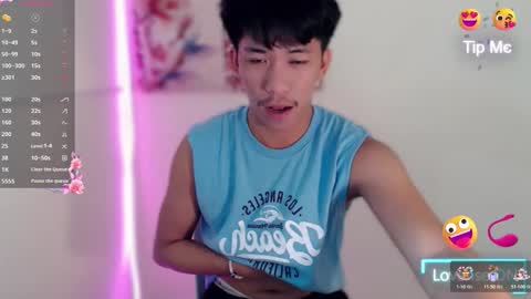 Snapshot of itsme_cxhennn chatting on October 24, 7:59 pm itsme_cxhennn online show from October 24, 7:59 pm