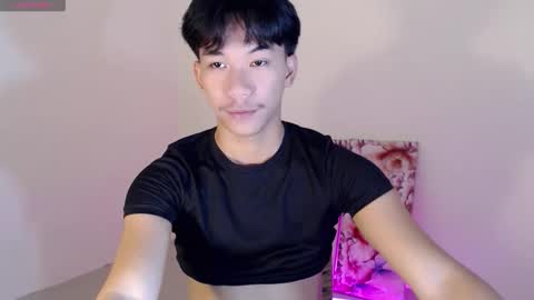 Snapshot of itsme_cxhennn chatting on October 13, 6:03 pm itsme_cxhennn online show from October 13, 6:03 pm