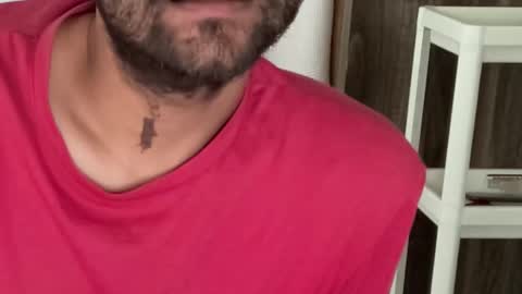 Snapshot of itsmylife021 chatting on October 31, 3:19 am Raje online show from October 31, 3:19 am