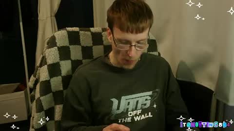    online show from April 28, 7:18 pm