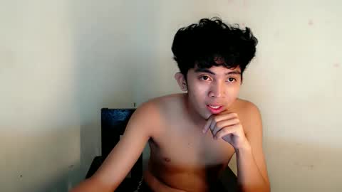 Kylixx online show from March 31, 6:53 pm