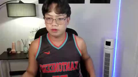 jay jay online show from April 4, 2:47 pm