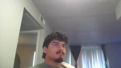 itswhatever1234 online show from April 14, 6:07 pm