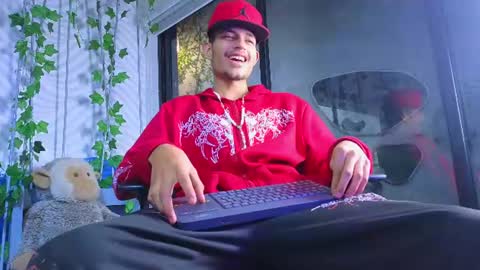 itszairen online show from June 20, 4:28 am