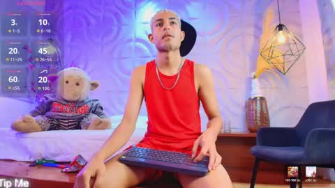 itszairen online show from April 30, 4:52 am