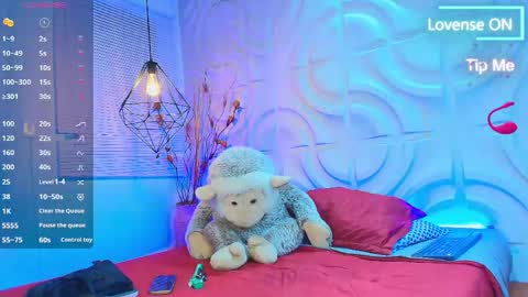 itszairen online show from April 16, 4:12 am