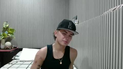 itzme_dex online show from April 6, 4:09 am