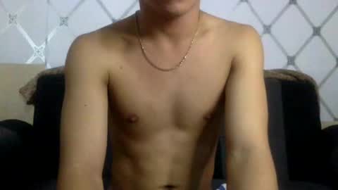 itzme_kint online show from May 15, 5:37 am