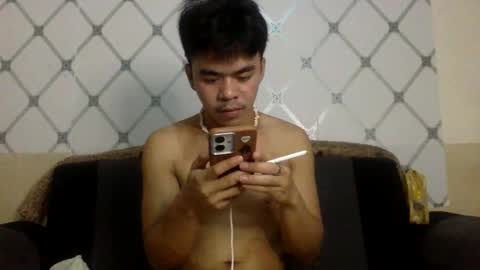 itzme_kint online show from May 9, 12:44 am