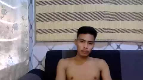 itzme_urboy online show from April 22, 3:46 am