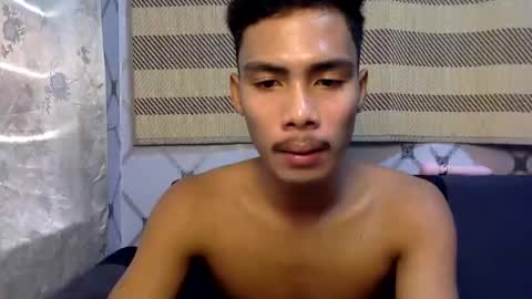 itzme_urboy online show from April 21, 3:45 am