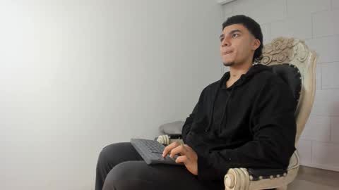 Snapshot of ivo_beischel chatting on October 12, 5:23 am Ivo Beischel online show from October 12, 5:23 am