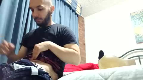 iwanturarse online show from March 14, 1:34 am