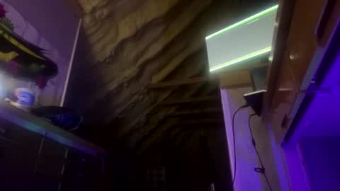 That  Guy  online show from March 29, 5:07 am