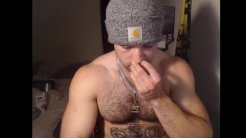 Snapshot of izak144 chatting on March 11, 3:26 am izak144 online show from March 11, 3:26 am