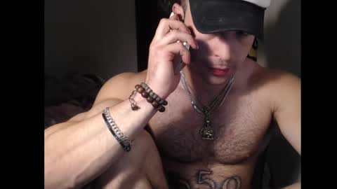 Snapshot of izak144 chatting on December 13, 3:54 pm izak144 online show from December 13, 3:54 pm