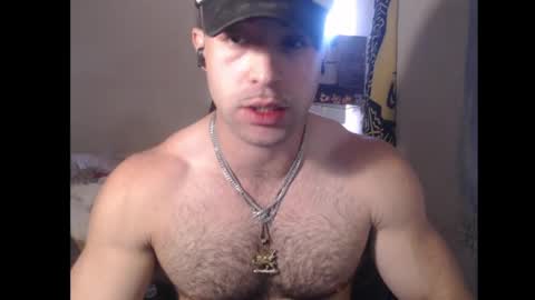 Snapshot of izak144 chatting on January 6, 8:50 pm izak144 online show from January 6, 8:50 pm