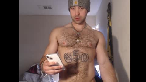 Snapshot of izak144 chatting on March 6, 7:21 pm izak144 online show from March 6, 7:21 pm