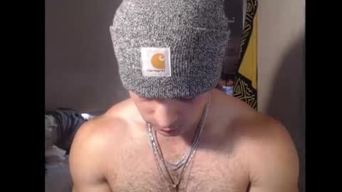 Snapshot of izak144 chatting on December 26, 8:11 pm izak144 online show from December 26, 8:11 pm