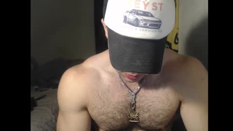 Snapshot of izak144 chatting on January 19, 6:42 am izak144 online show from January 19, 6:42 am