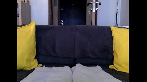 izzy53220 online show from February 9, 9:47 am