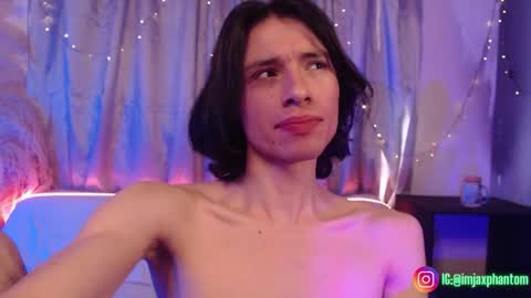 Snapshot of j_a_x_x_x_o_n chatting on October 6, 8:57 pm Hey im Jaxxxon check my info online show from October 6, 8:57 pm