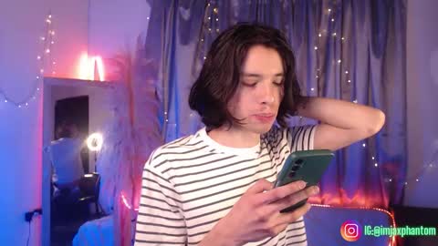 Snapshot of j_a_x_x_x_o_n chatting on October 18, 9:25 am Hey im Jaxxxon check my info online show from October 18, 9:25 am