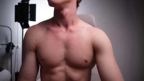 Danny online show from November 21, 5:06 am