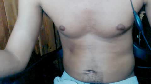 Snapshot of j_castello chatting on February 25, 2:03 am J online show from February 25, 2:03 am