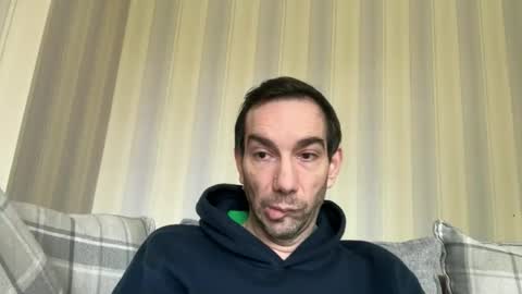 j_dc online show from April 11, 12:52 pm