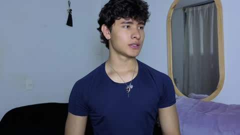 Noah online show from April 4, 9:01 pm