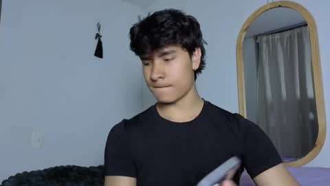 Noah online show from April 6, 12:40 am