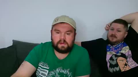 ja_couple online show from April 19, 3:11 pm